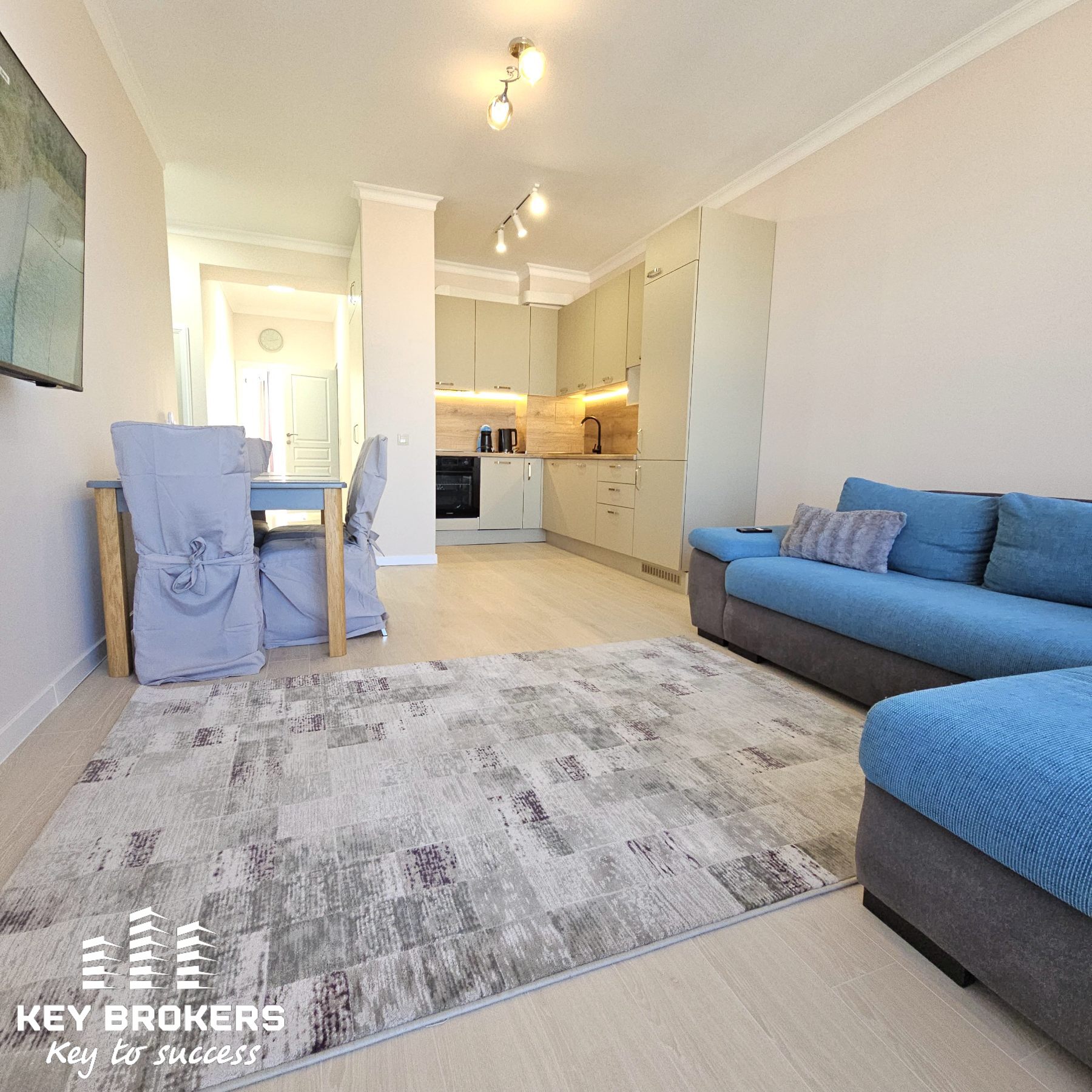 Обзаведен апартамент с една спалня, подово отопление. Панорама море! ж.к."Изгрев", гр.Бургас - Image 2