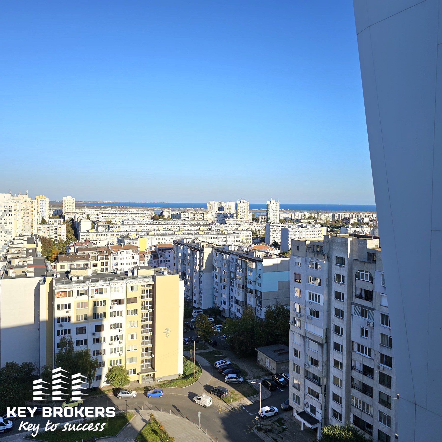 Обзаведен апартамент с една спалня, подово отопление. Панорама море! ж.к."Изгрев", гр.Бургас - Image 12