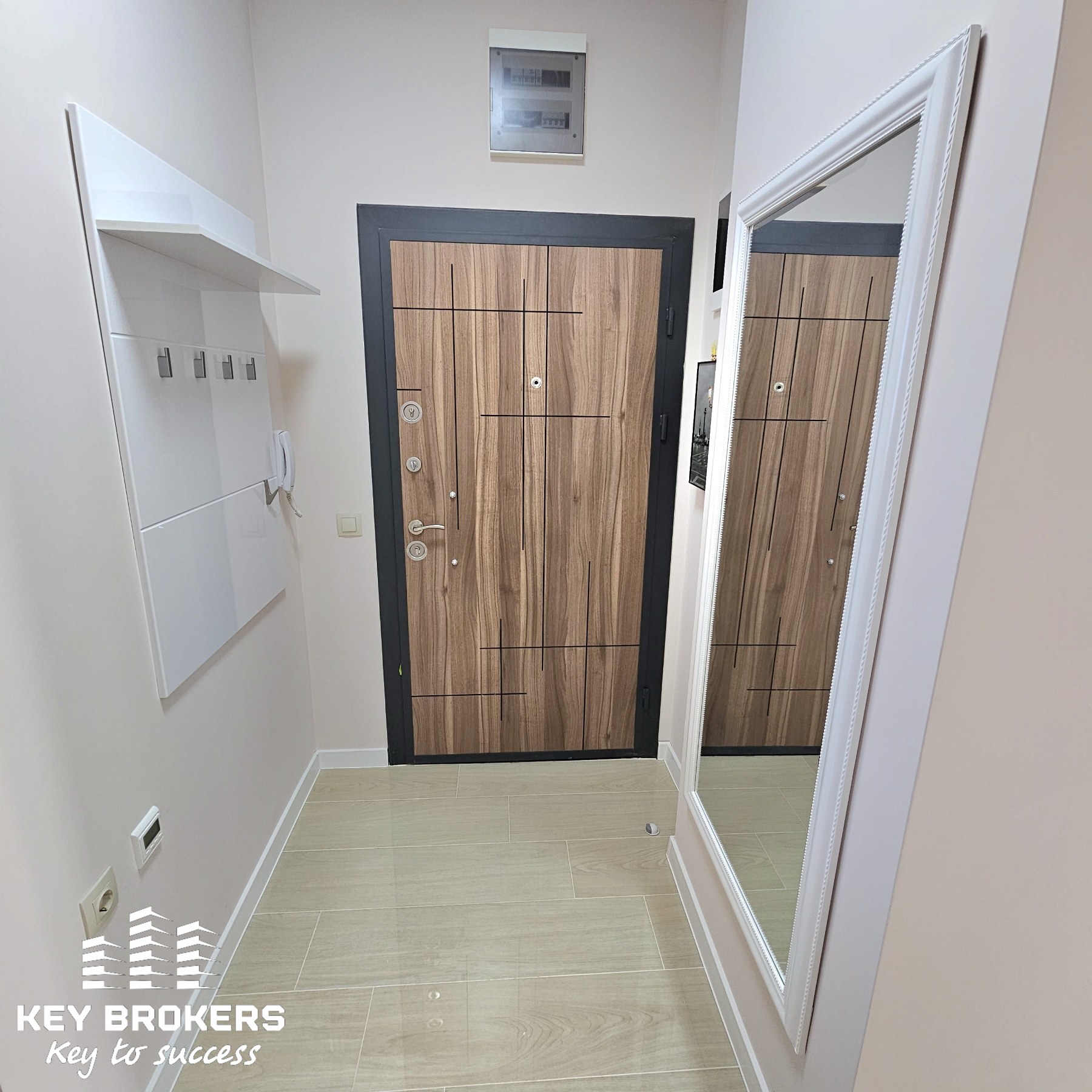 Обзаведен апартамент с една спалня, подово отопление. Панорама море! ж.к."Изгрев", гр.Бургас - Image 14