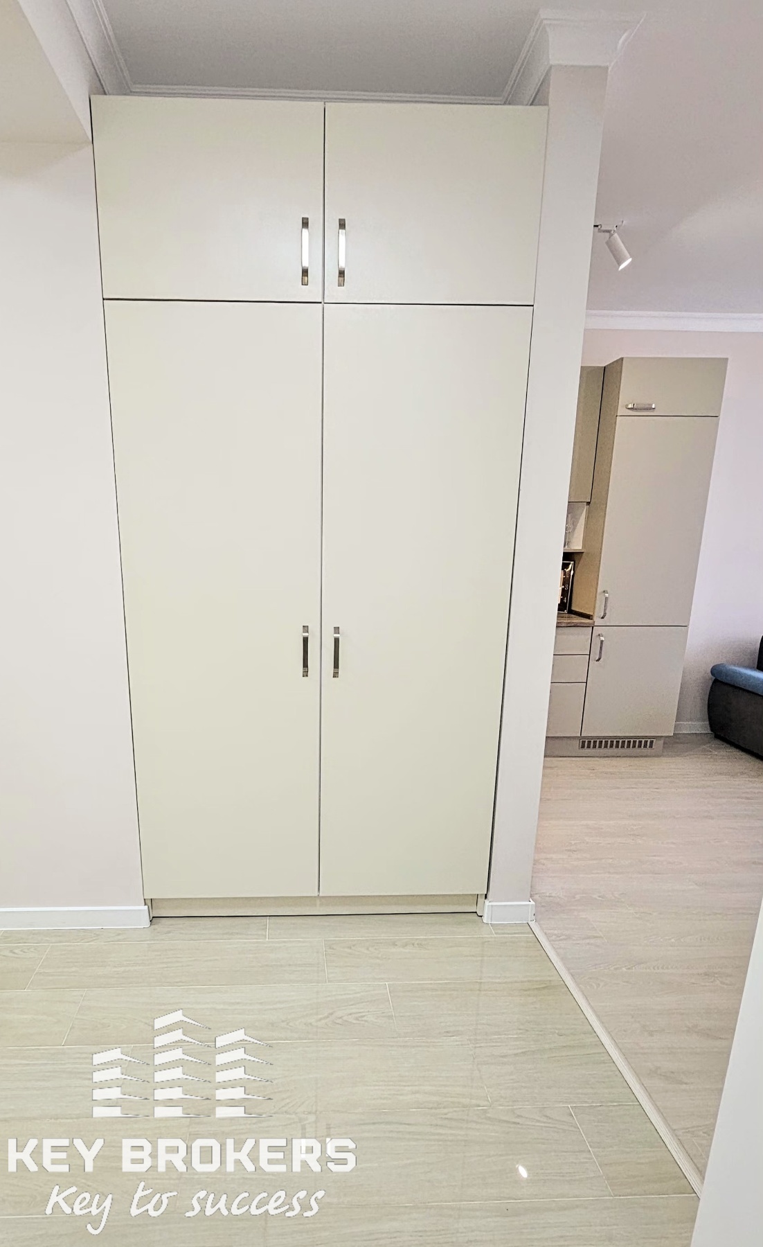 Обзаведен апартамент с една спалня, подово отопление. Панорама море! ж.к."Изгрев", гр.Бургас - Image 16