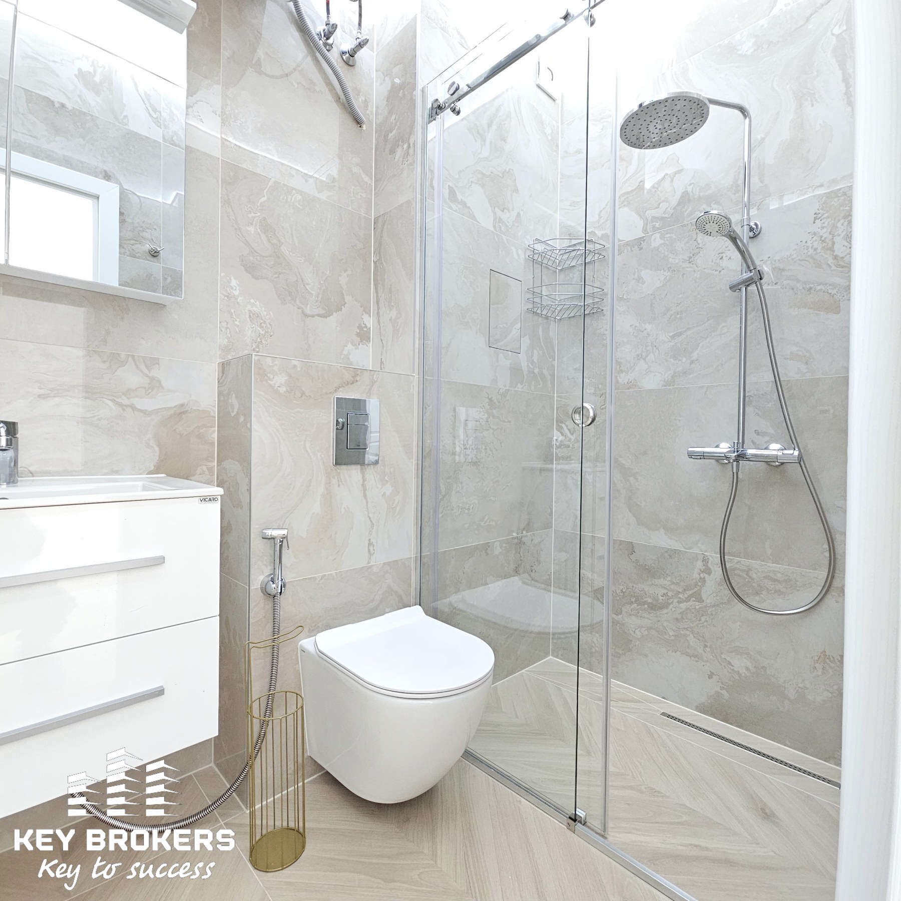 Обзаведен апартамент с една спалня, подово отопление. Панорама море! ж.к."Изгрев", гр.Бургас - Image 18