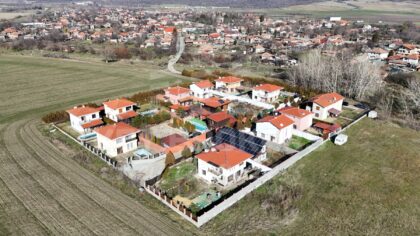 УПИ с изградена ФЕЦ 20 kW и складова част, с. Гюльовца, общ. Несебър, обл. Бургас