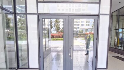Под наем! Просторно търговско помещение в многофункционален комплекс "Central Park", ж.к. "Славейков", гр.Бургас