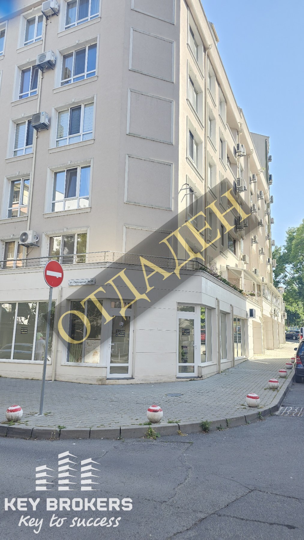 Нов партерен офис, 50 кв.м., ж.к. "Лазур", гр.Бургас