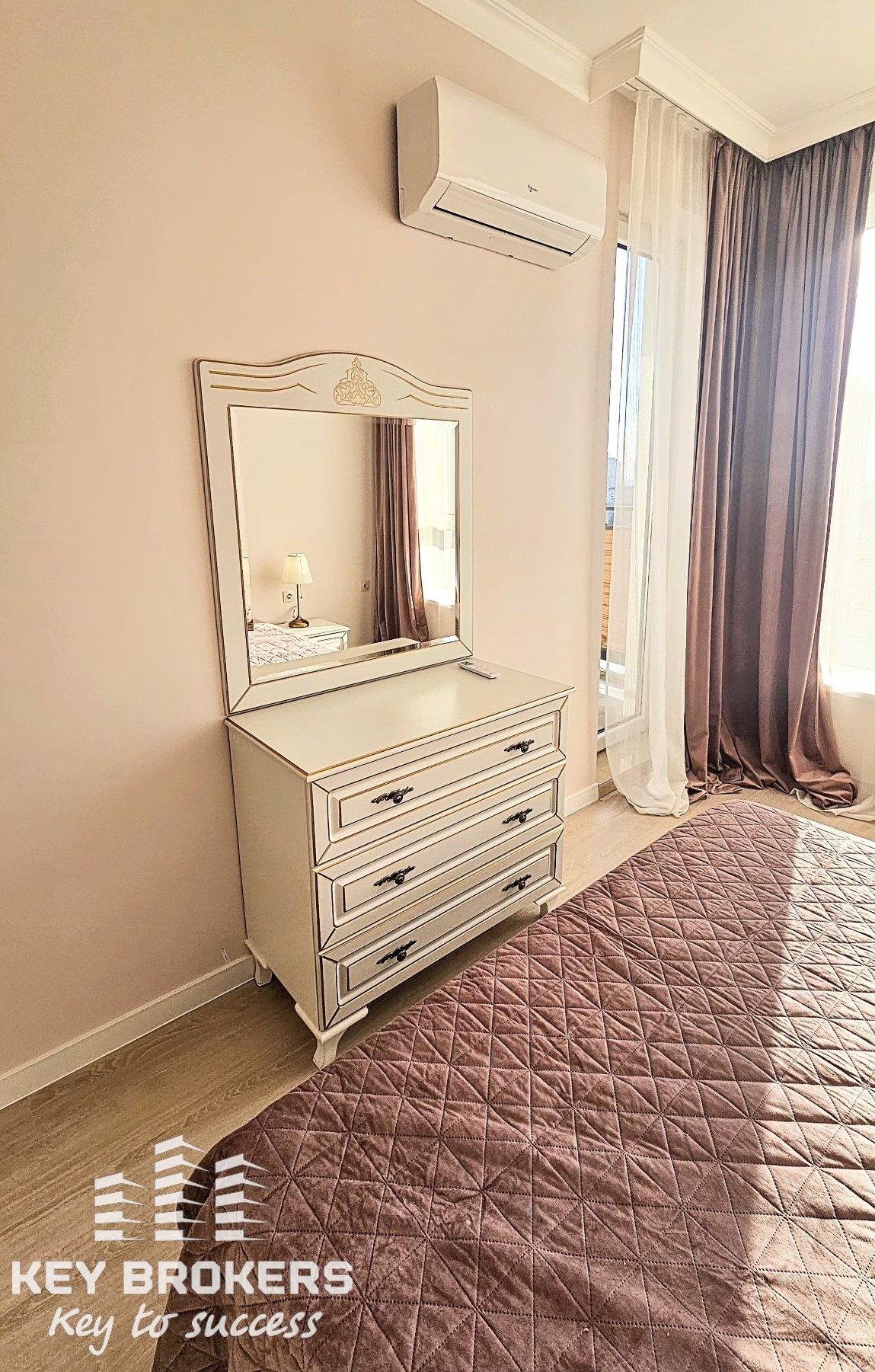 Обзаведен апартамент с една спалня в сграда "Арена Изгрев". Подово отопление! - Image 9